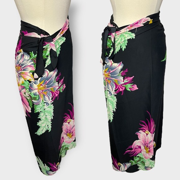 NWT WALTER BAKER Paradise Sarong in Grand Magnolia, One Size - Picture 3 of 11